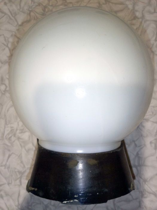 Продам Лампы Дневного Света и Светильники под Патрон Е-27