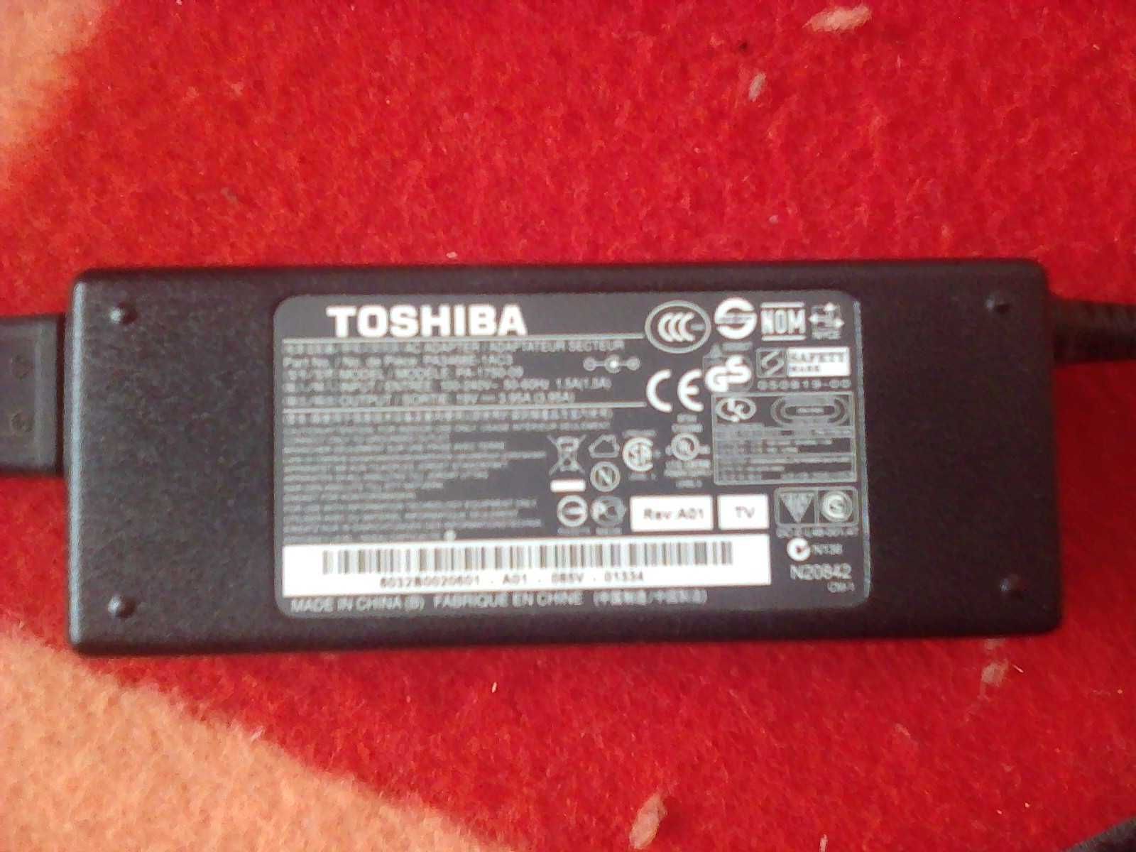 Adapter do Laptopa TOSHIBA