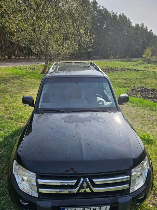 Mitsubishi Pajero Mitsubishi Pajero 2007 3.2 DID Niski przebieg