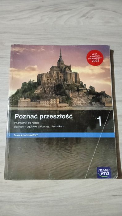 Podręczniki do pierwszej klasy technikum lub liceum