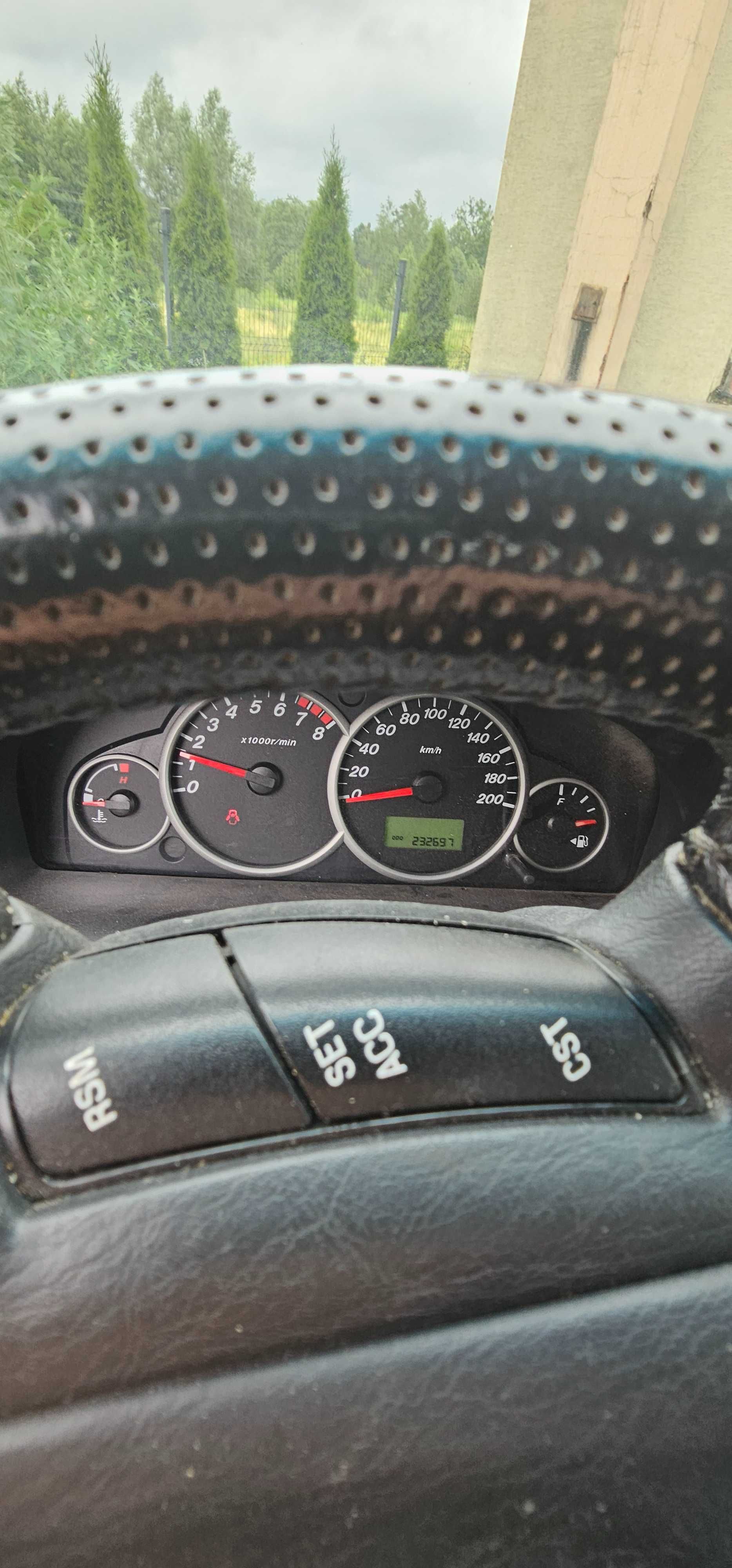 Mazda tribute 2006 r 2300 benzyna