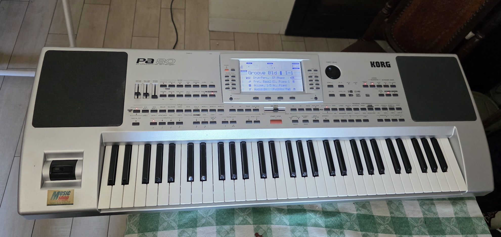 Korg PA80 e Casio CTK-731 ver anúncio