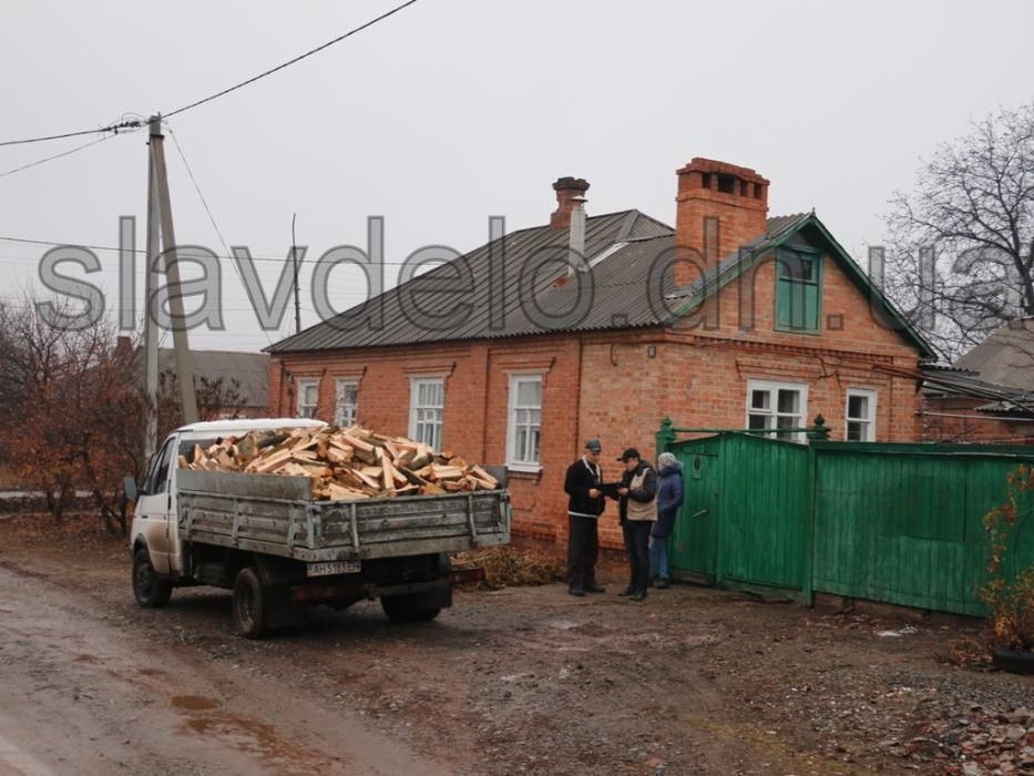 Дрова метрові , пиляні , колоті