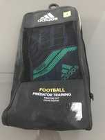 Rękawice bramkarskie adidas predator rozm. 9