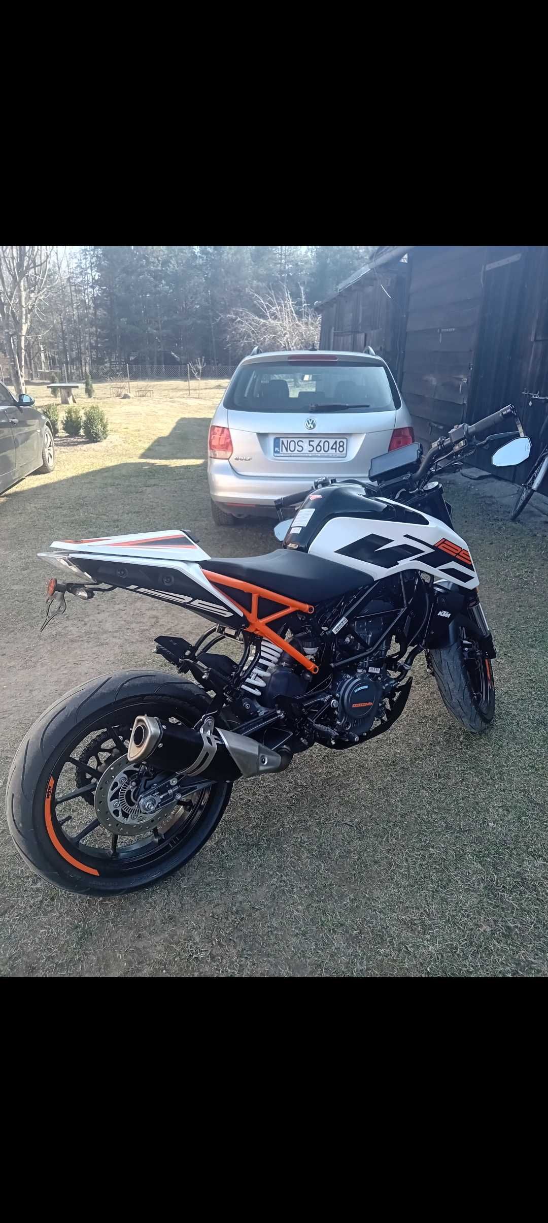Ktm duke 125 cc.