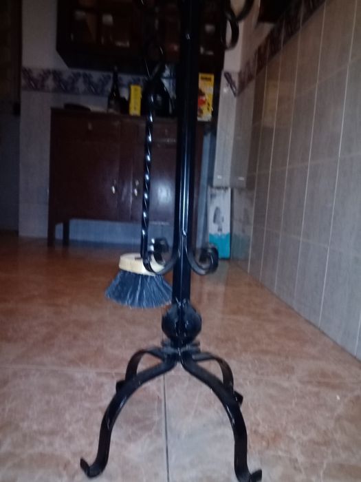 Suporte em ferro forjado
