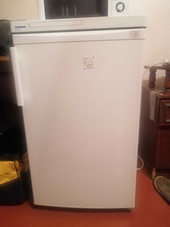 Холодильник Liebher