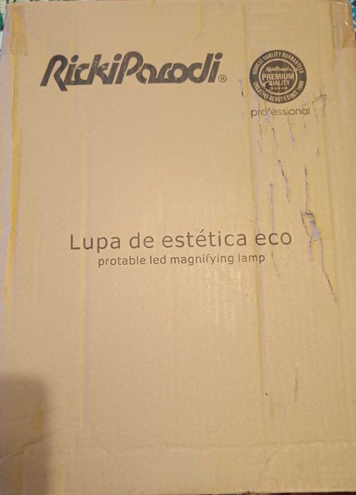 Lupa de Estética RickiParodi