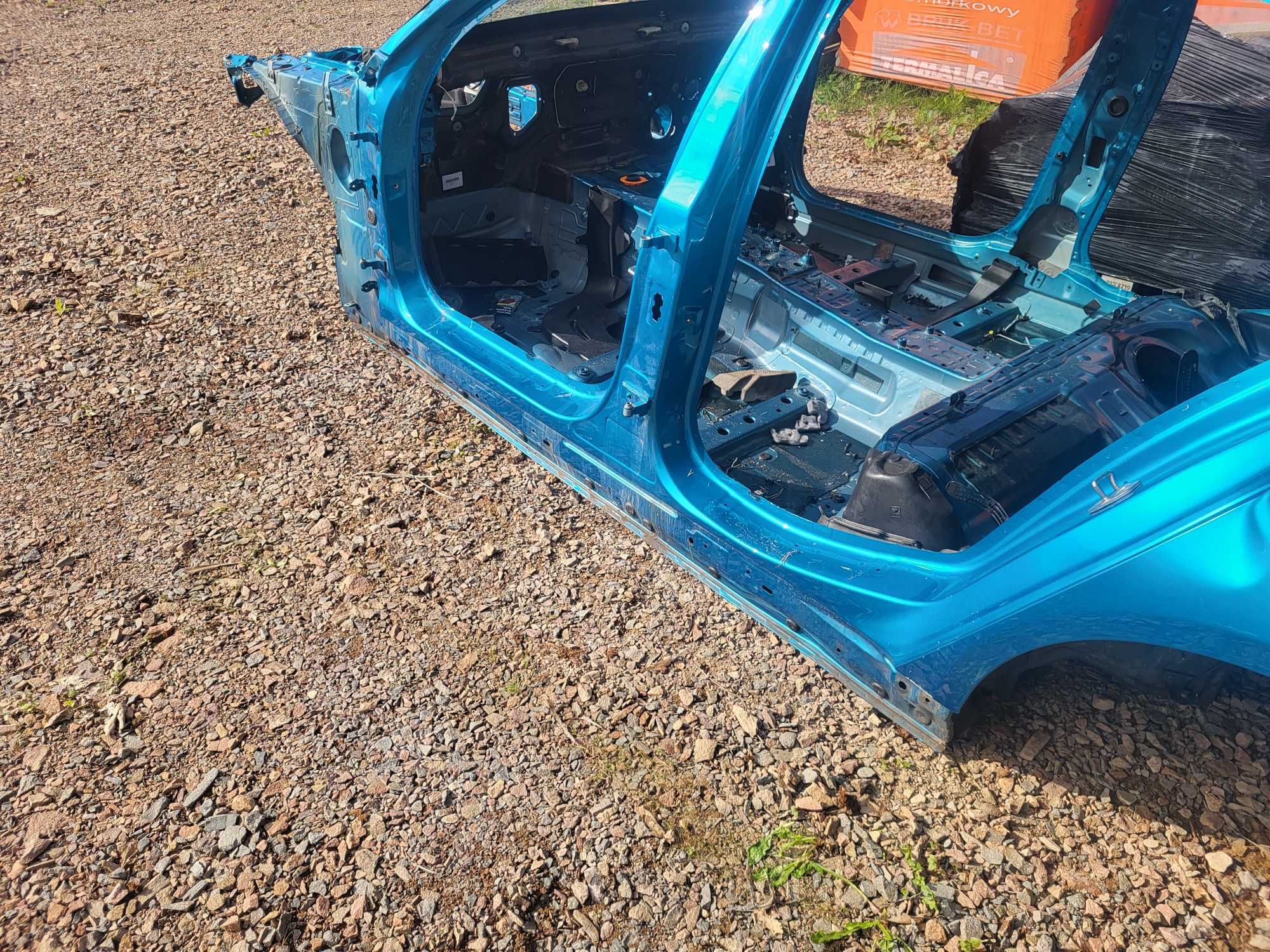 Próg Słupek Środkowy Lewy Prawy bmw m5 F90 G30 Ćwiartka