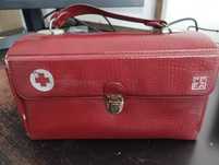 Estojo médico antigo