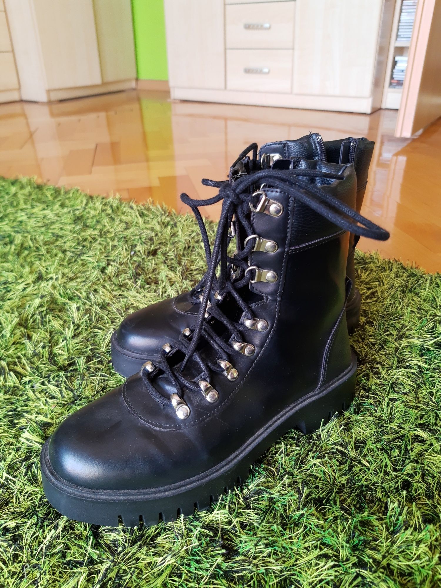 Kozaki pull&bear 37 NOWE