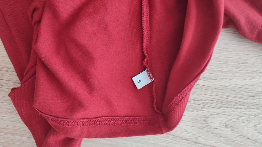 Intimissimi czerwony golf S