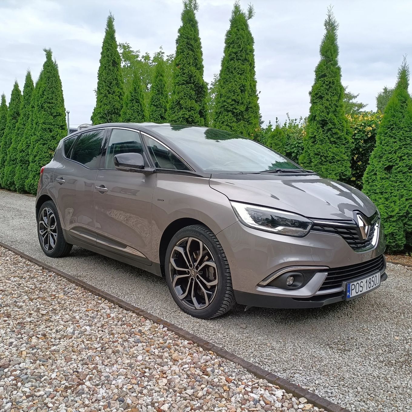 Renault Scenic Black edition automat