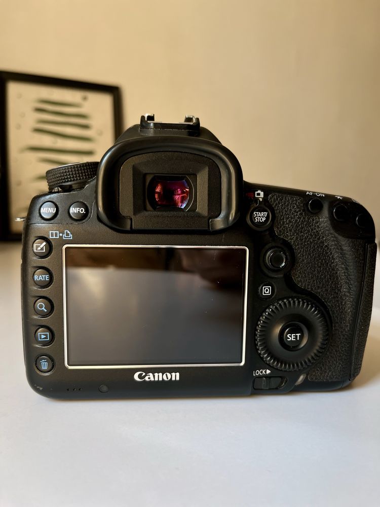 Продаю Canon 5D Mark III на підтримку чоловіка військового