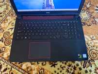 Laptop DELL Inspiron 5577