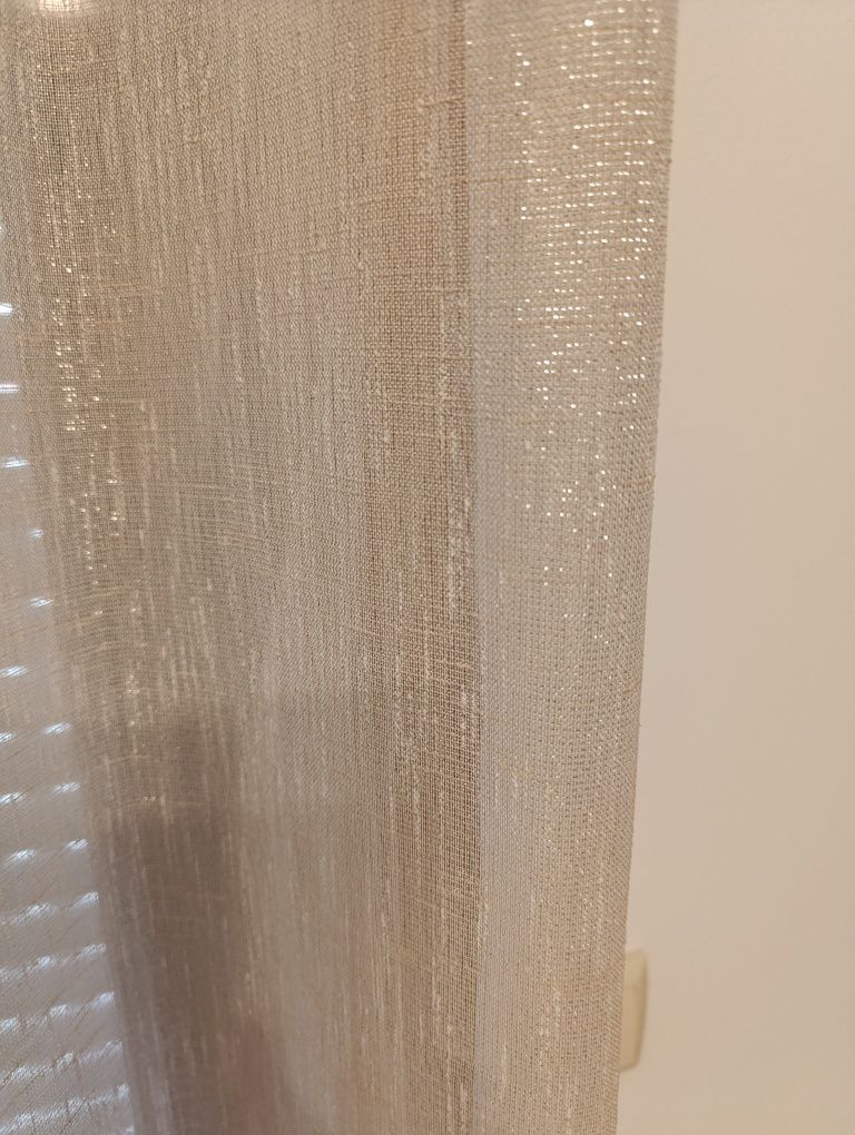Vendo várias cortinas
