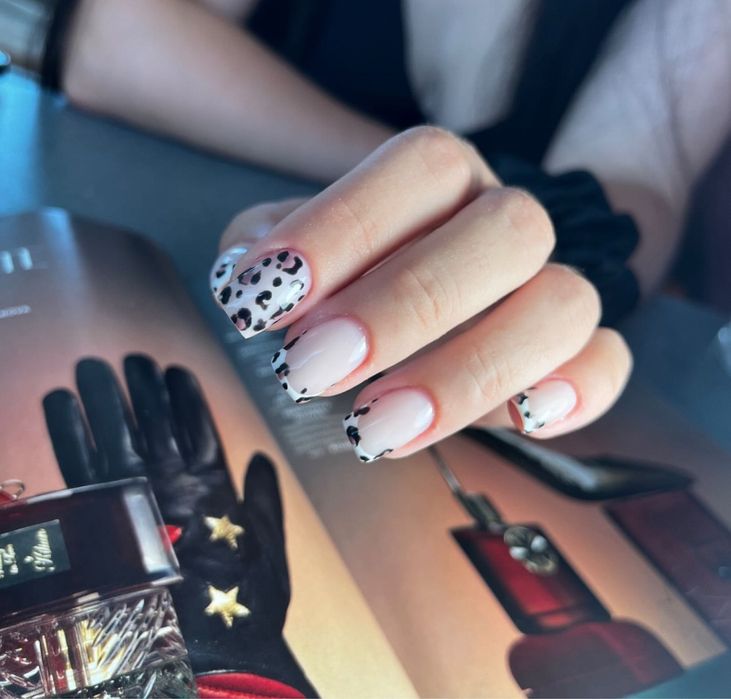 Манікюр,нарощення покриття гель лак