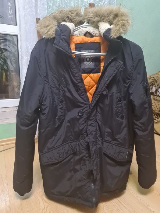 Чоловіча зимова куртка
