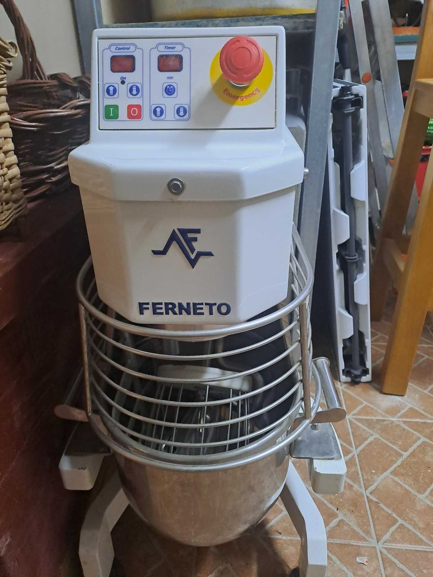 Batedeira 10L, FERNETO BTF010