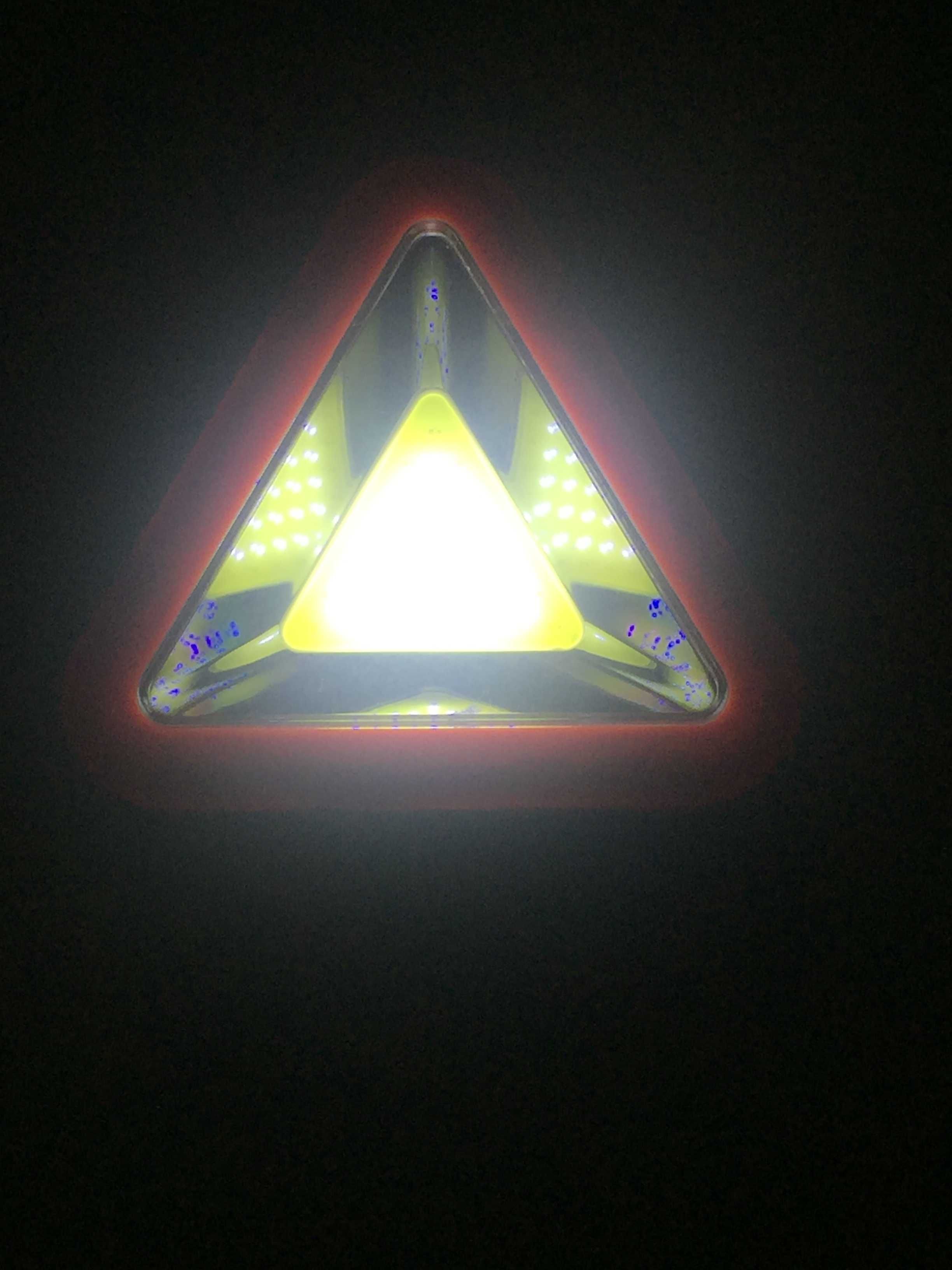 Triângulo / lanterna LED vermelho e branco