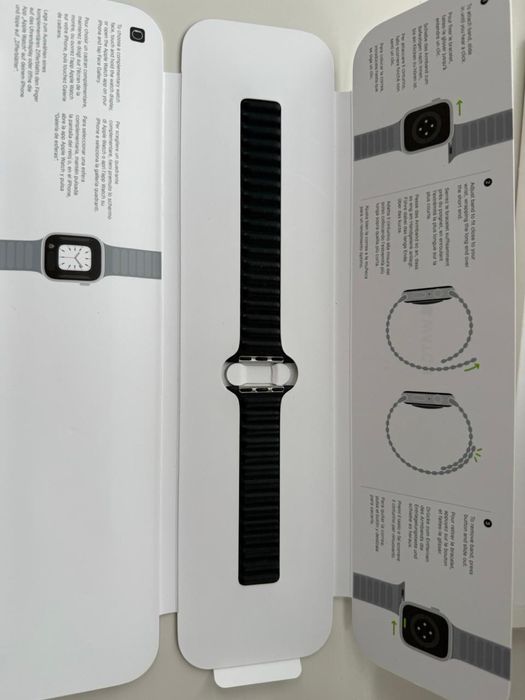 Apple Watch Nike Series 7 41mm Sport Band GPS