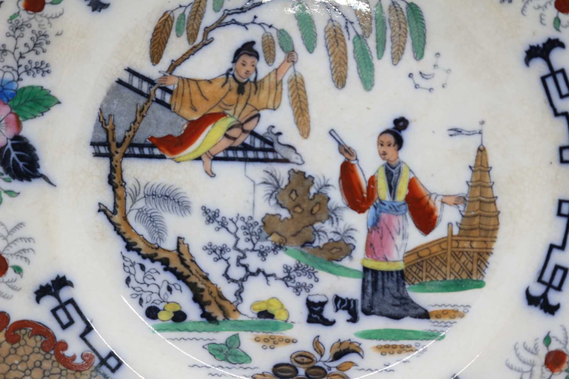 Prato em porcelana Chinesa Petrus Regout C. Maastricht Timor