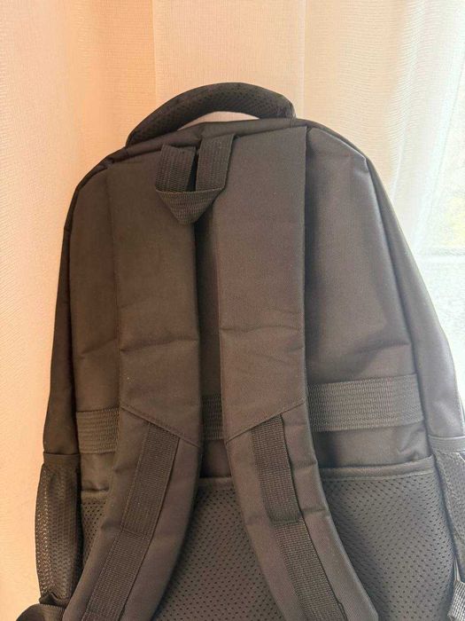 Продам рюкзак найк Nike