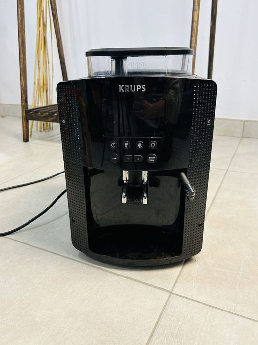 Кавомашина Krups AE8100 series