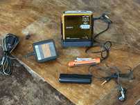 Unikatowy Minidisc Hi-MD Sony MZ-RH10 z JP - elektryczny pomarańcz