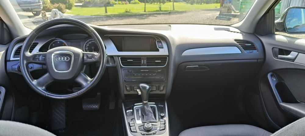 Audi A4 B8 Avant 2.0 TDI 143km Automat