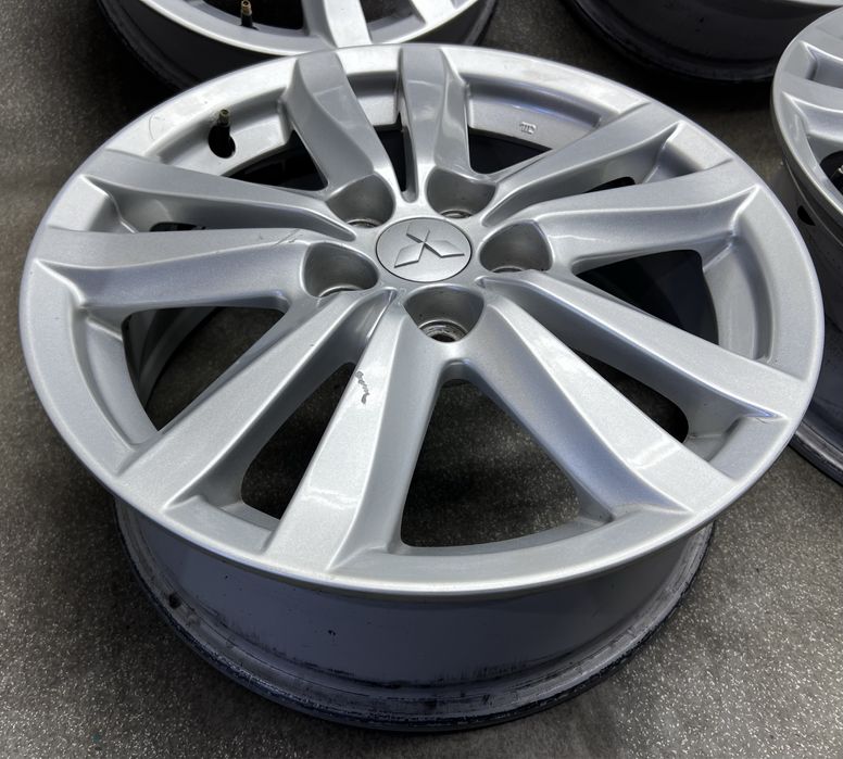 Диски R17 5 114.3 et46 J6.5 Оригінал Mitsubishi ASX outlander
