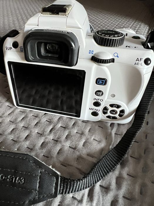 Фотоапарат Pentax k-r  (зеркальний)
