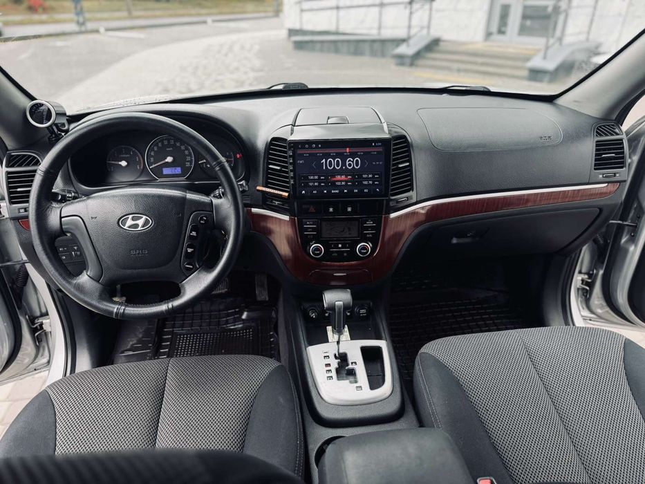 Продам Hyundai Santafe 2,2 дизель