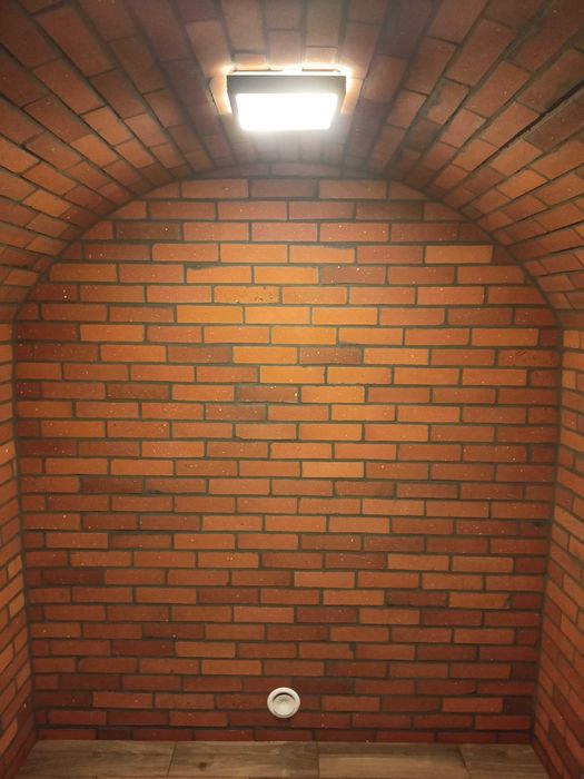 schron , piwniczka betonowa , ziemianka , piwnica , sauna ogrodowa