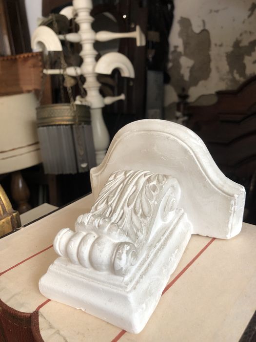 Duas misulas de gesso