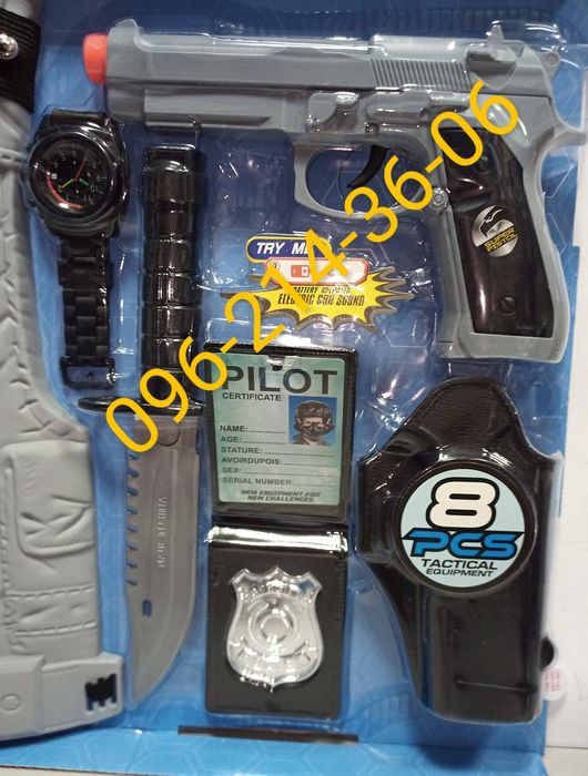 Пилот Детский набор оружия с каской, бронежилетом, маской, пистолетом.