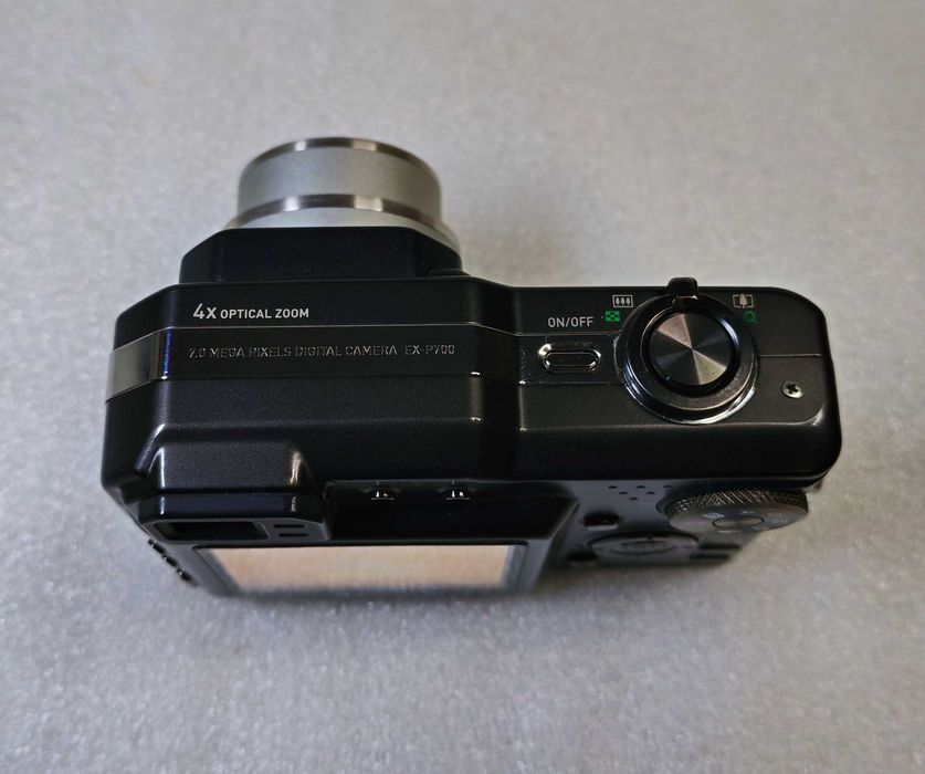 Цифровой фотоаппарат Casio EXILIM Pro EX-P700 + КОМПЛЕКТ