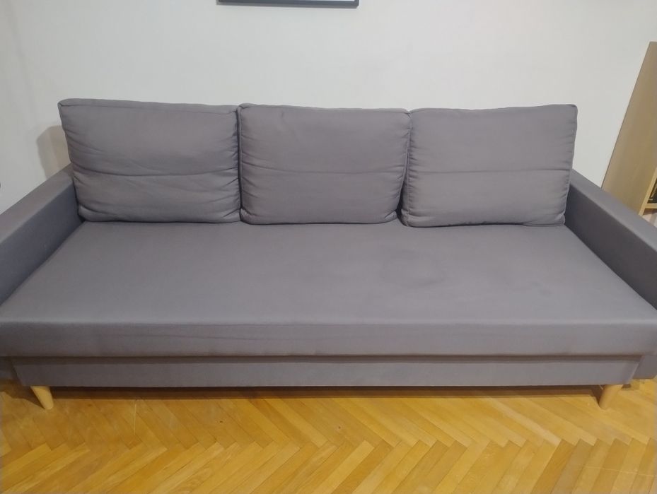 Kanapa w kolorze szarym za darmo-zarezerwowana