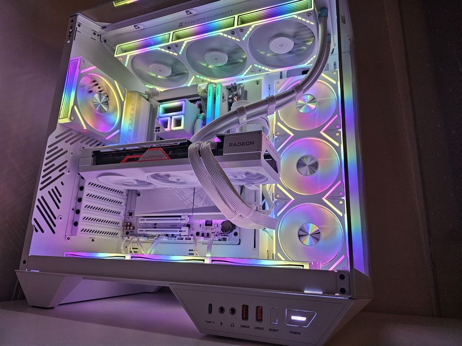 Nowy Biały Komputer Gamingowy - ARGB - AM5 - WIFI 7 -