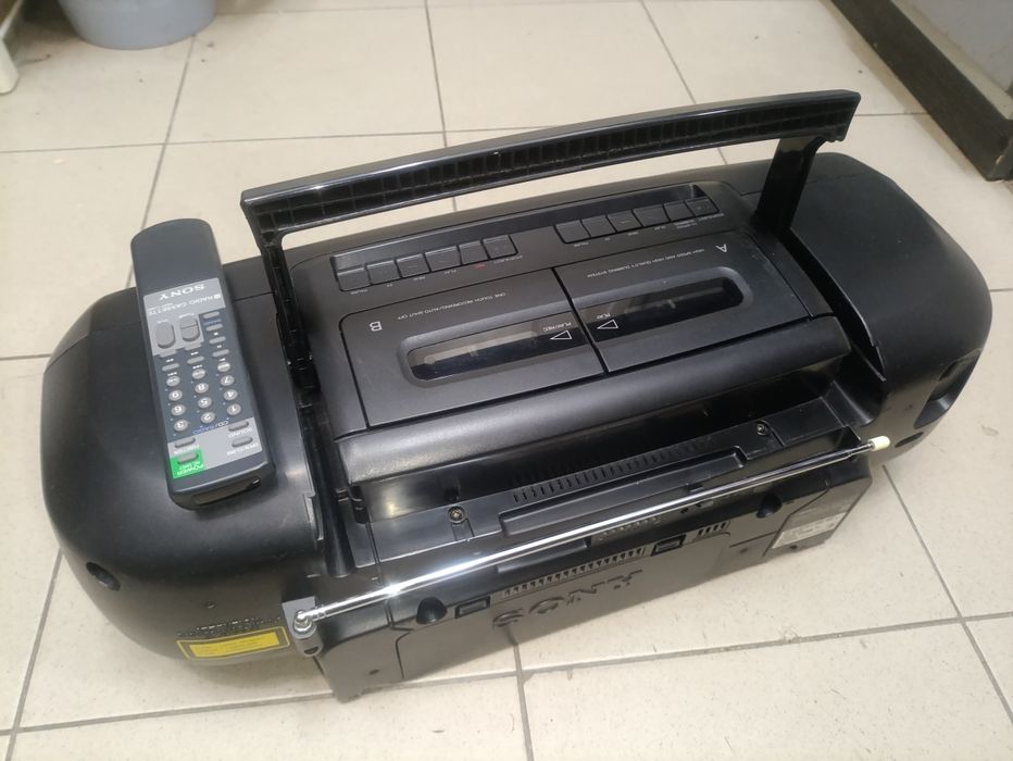 CD радио кассетная магнитола SONY CFD-380L