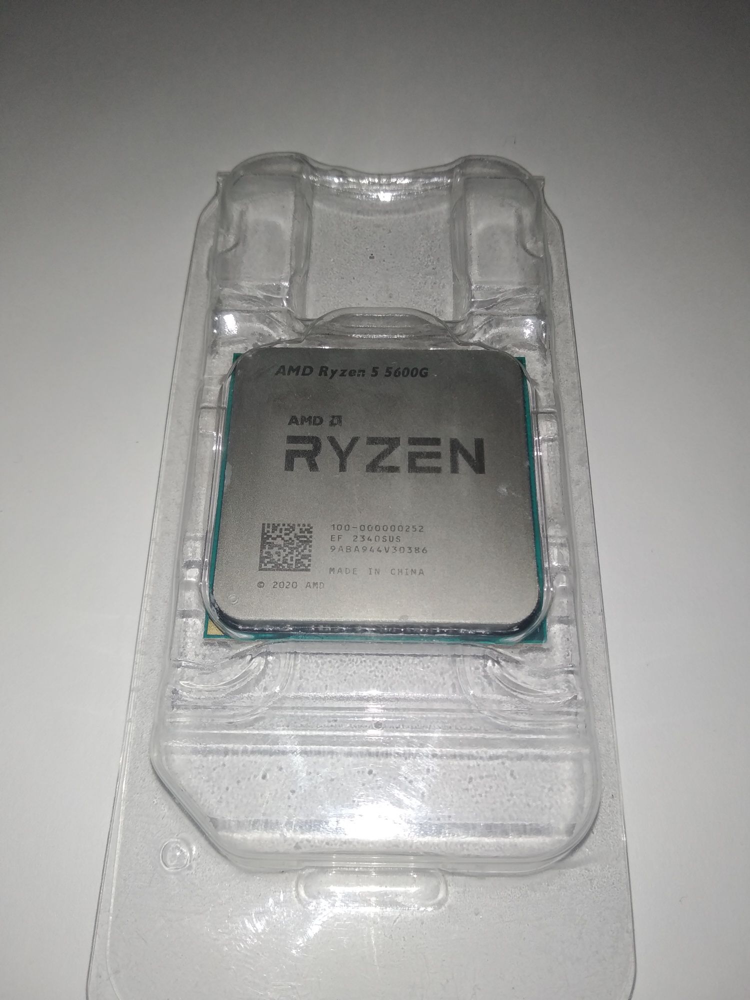 Процесор Ryzen 5 5600g am4 tray