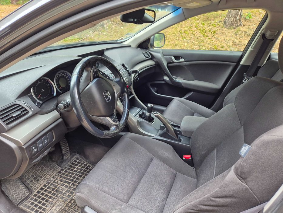 Honda Accord 2009 2.0 benzyna V-tec VIII 8 manual 156KM