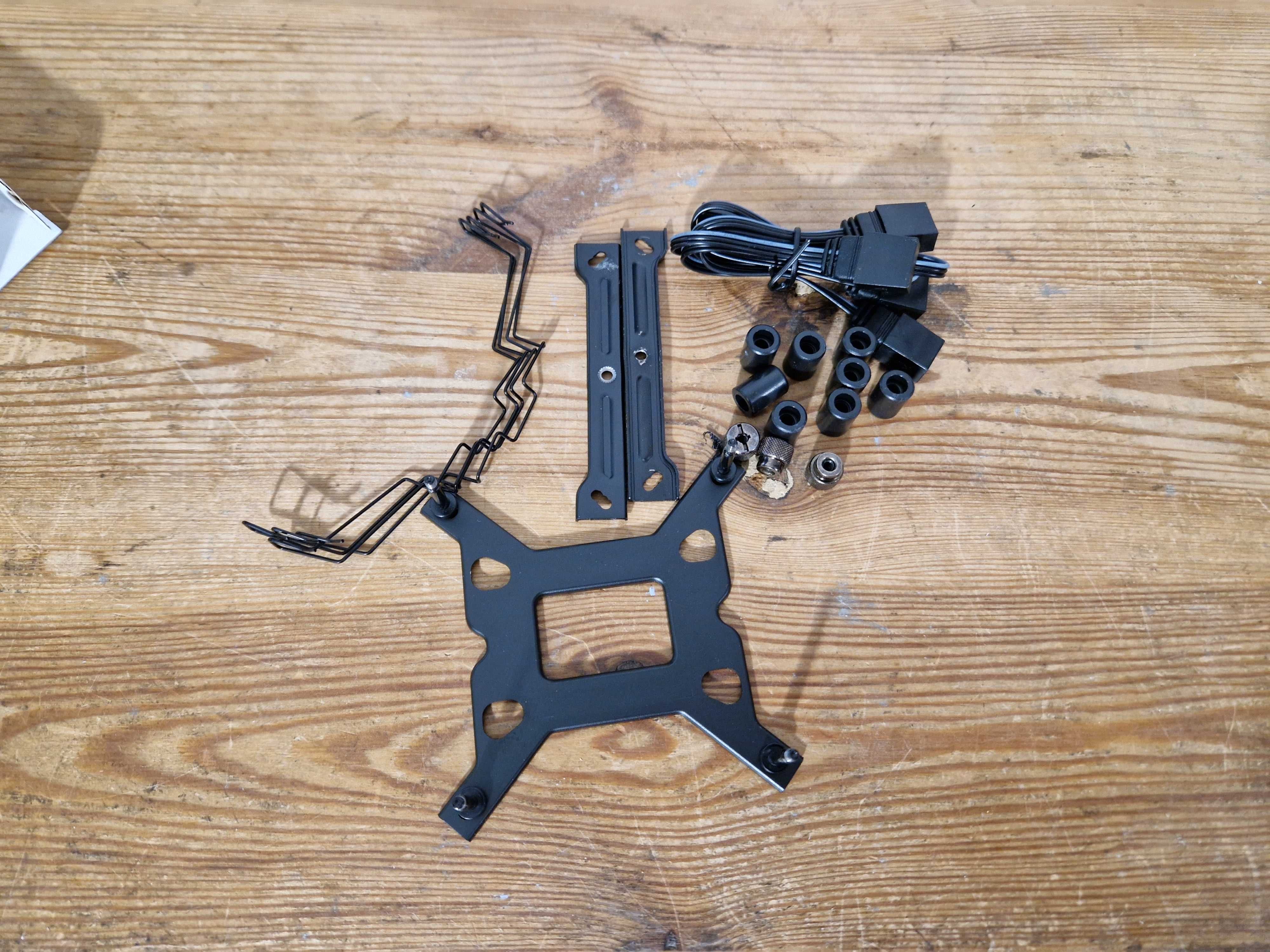 Chłodzenie procesora powietrzem ENDORFY Fera 5 Black ARGB 120mm (2326)