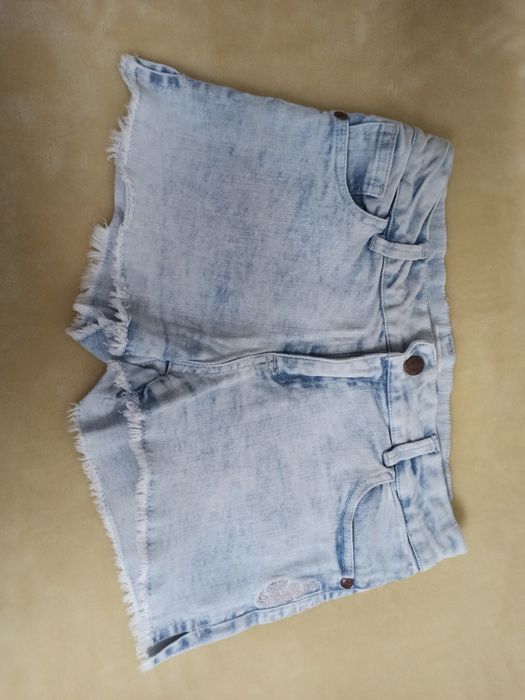 2 calções 13/14 anos