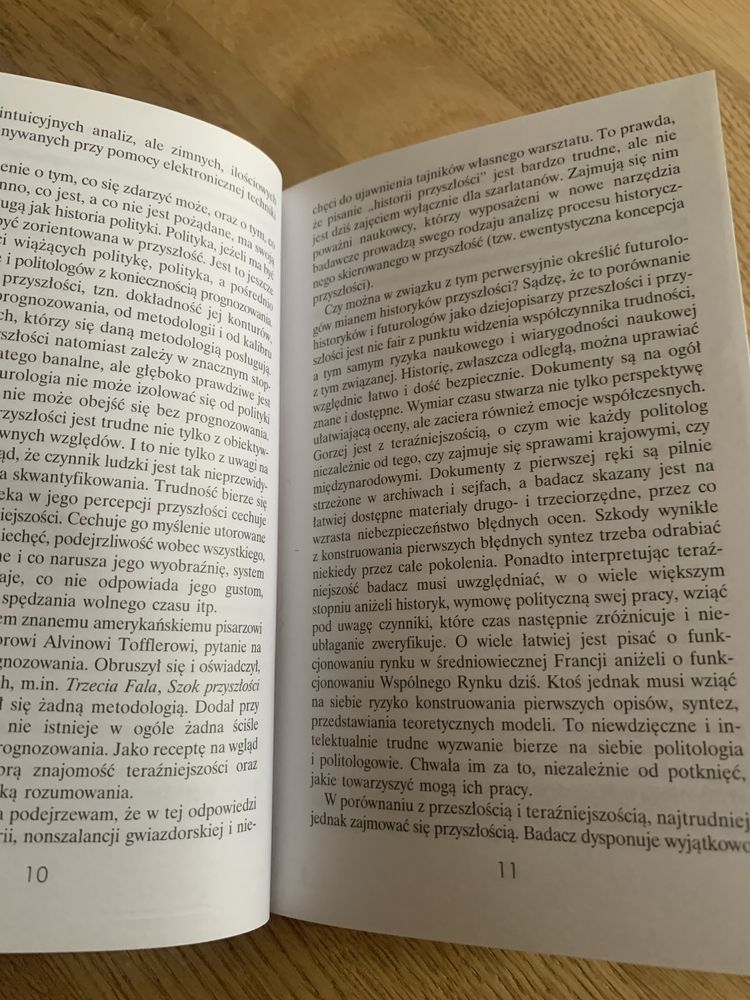 Czy nastąpi koniec świata Longin Pastusiak