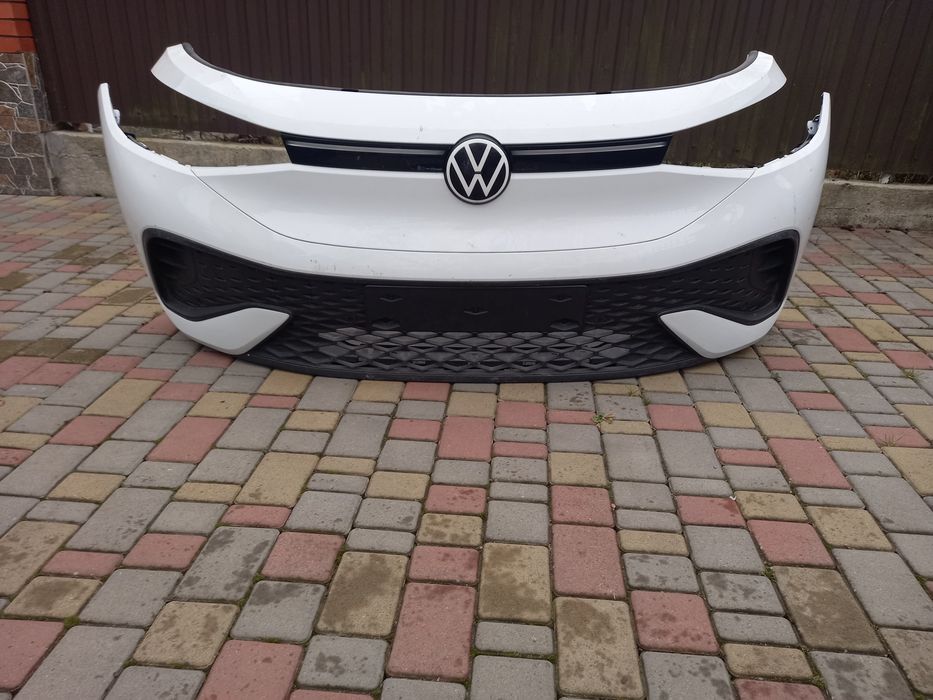 Бампер передній ID 4, ID 5 білий