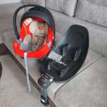 Якісне автокрісло Cybex+ база ізофікс