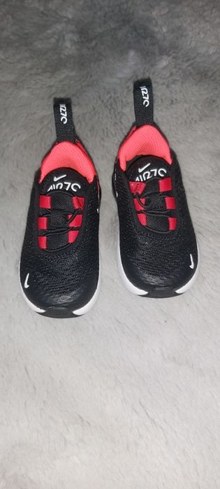 Sapatilha nike air270