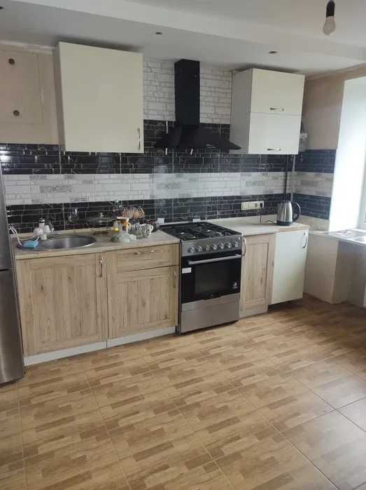 Здається 3х кімн. в центрі