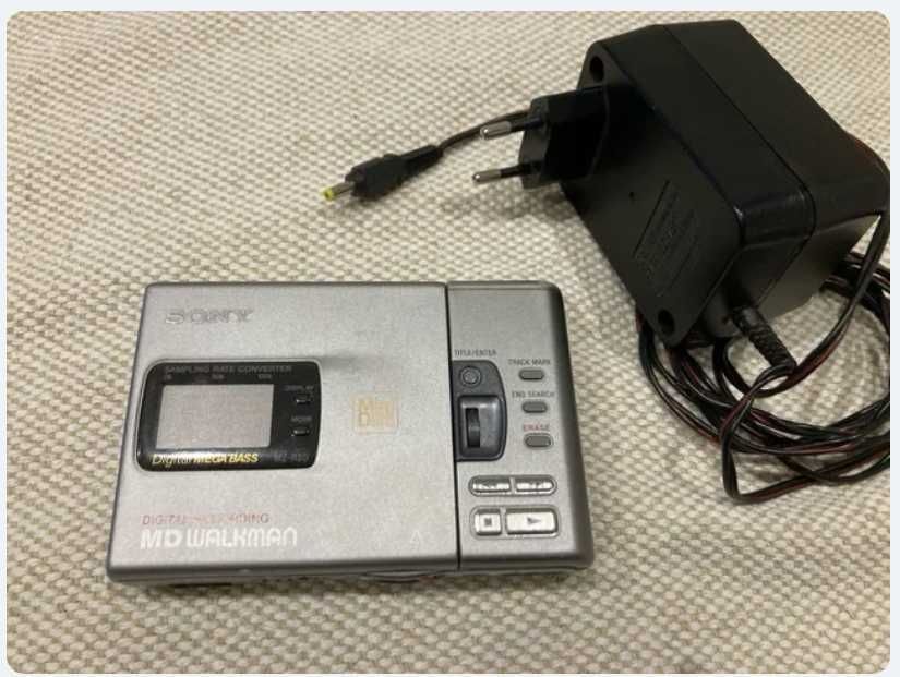 Sony walkman Minidisc MD MZ R30 com acessórios e muito estimado